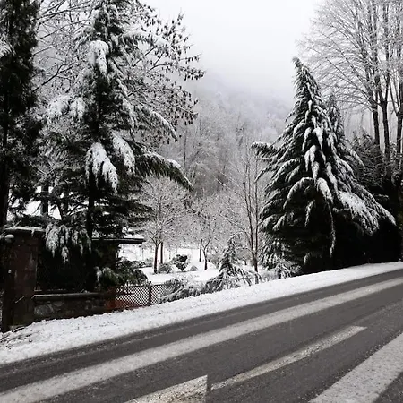 Chalet Petit Luchon Biran